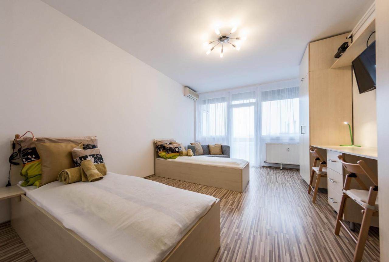 Central Home- Pesterzsebet Budapeste Exterior foto